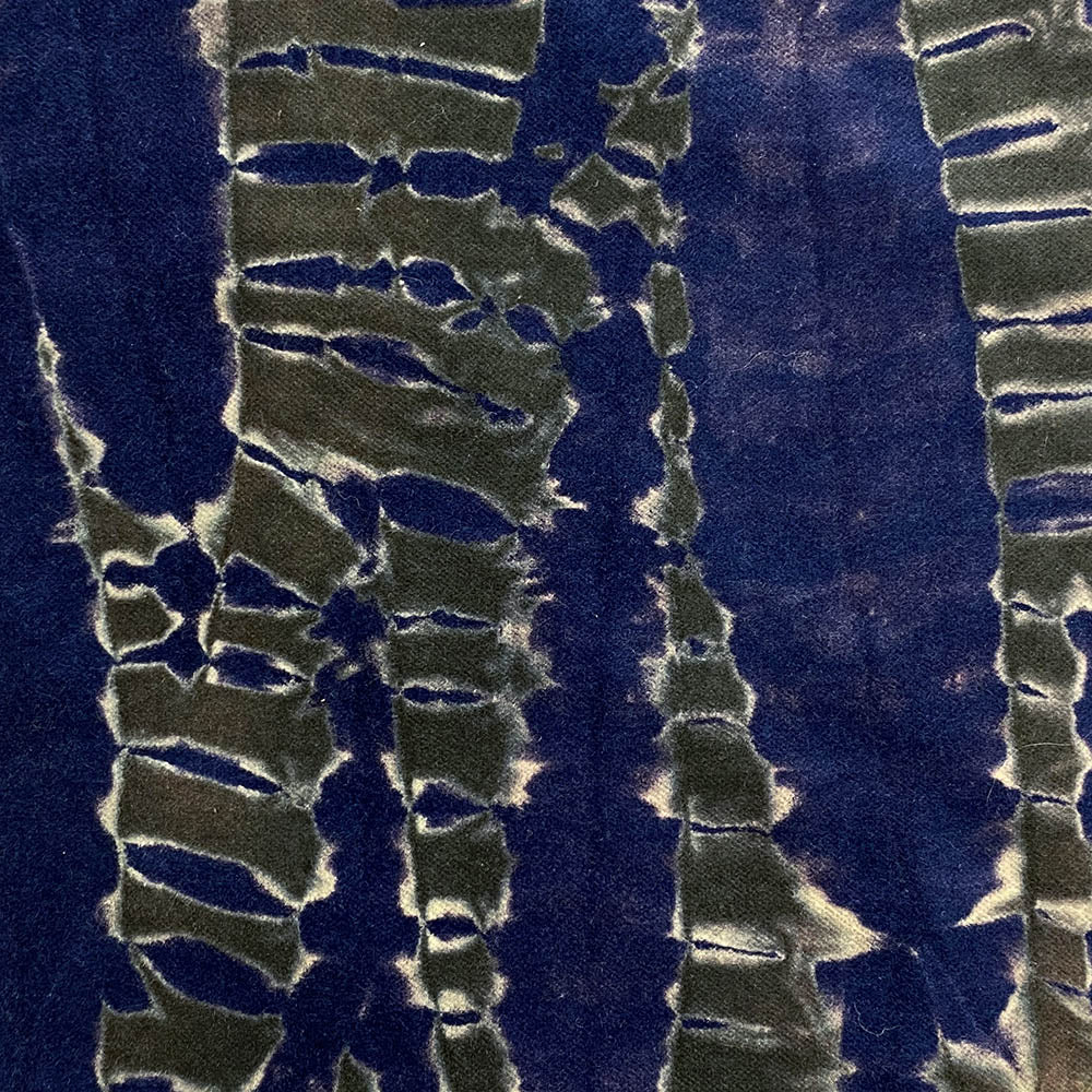 Funda cojín terciopelo algodón shibori arashi azul-gris